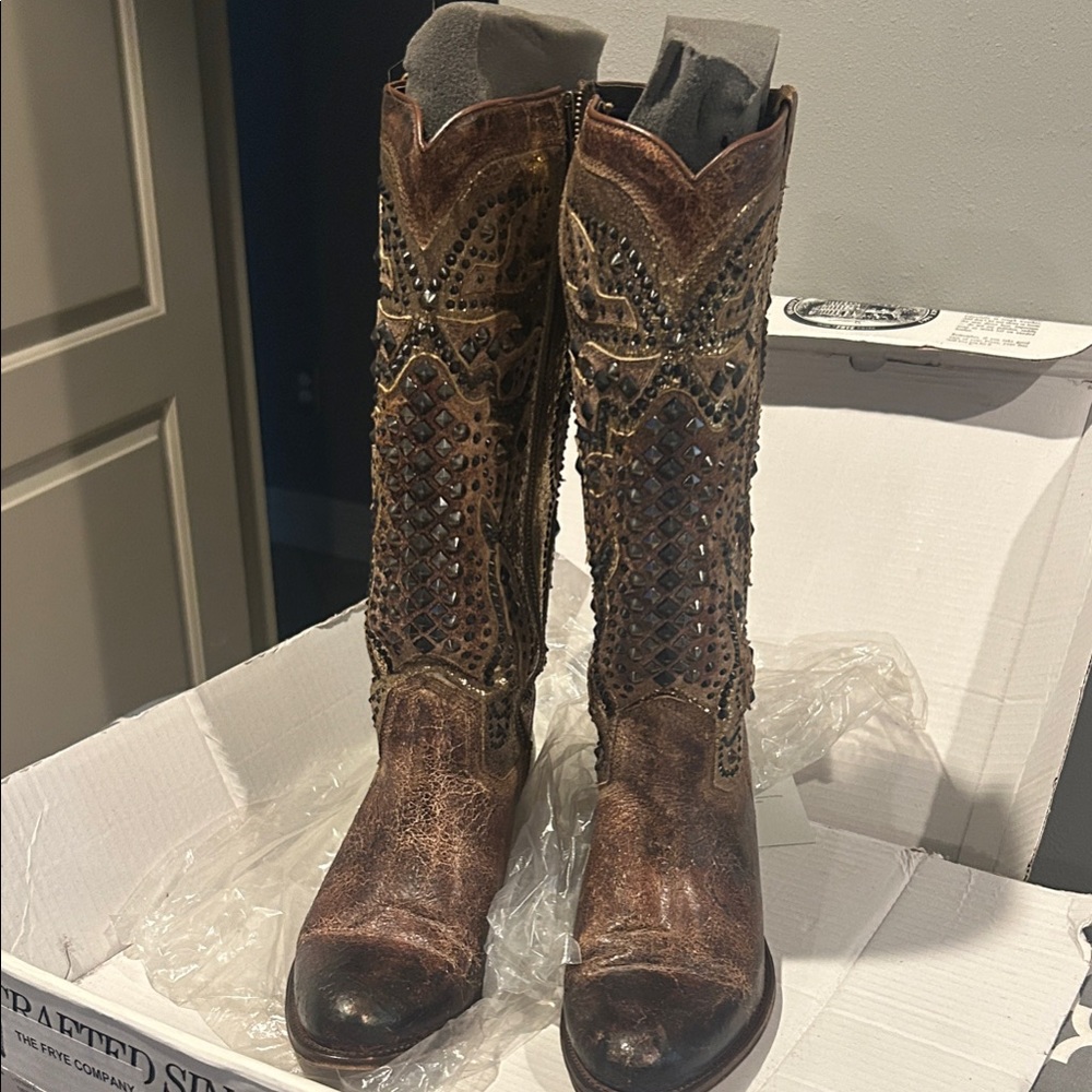 Frye Brown Leather Western Boots with Gold Stud Detail - Picture 2 of 3